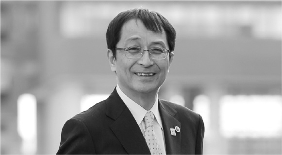 筑波大学長　永田恭介